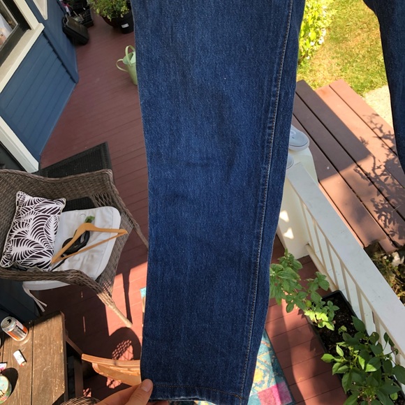 Dark blue Levi’s - Picture 3 of 4